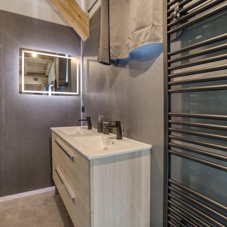 Chalet mitoyen - Jacuzzi - Cousinade I - Chalet Supérieur - 47