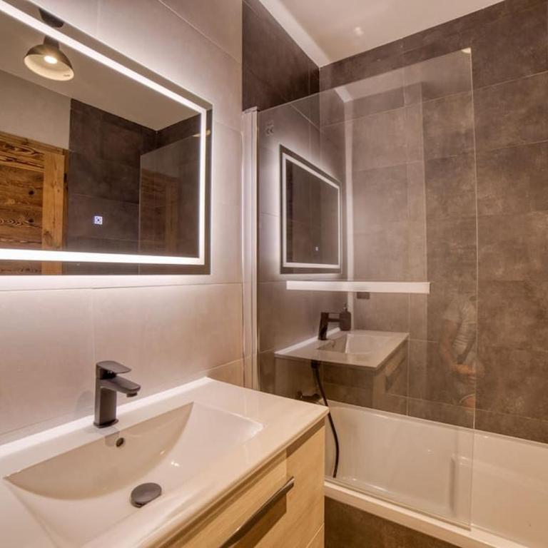 Chalet mitoyen - Jacuzzi - Cousinade I - Chalet Supérieur - 30