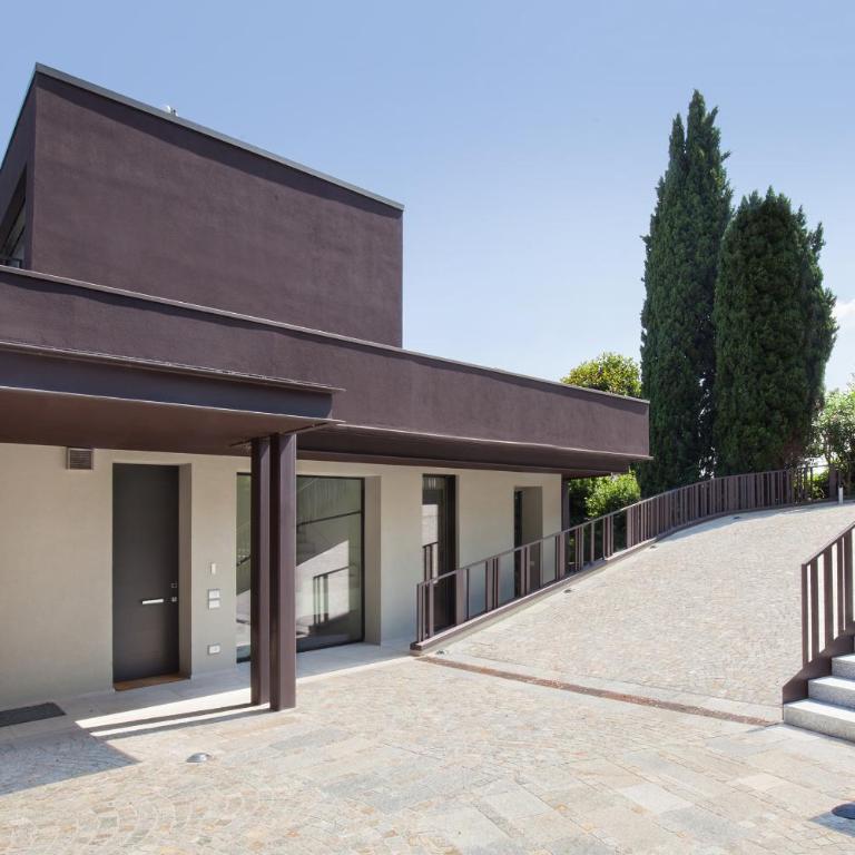 Villa Grace with Pool on the Lake - Villa Fronte Spiaggia - 56