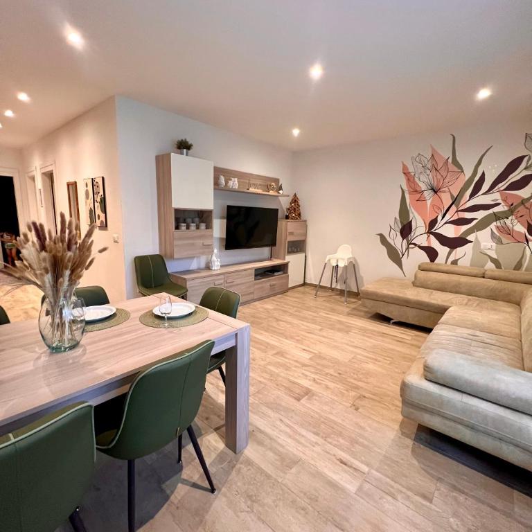 Casa di Chiara Andalo Centro - Appartamento con 2 Camere da Letto - 1
