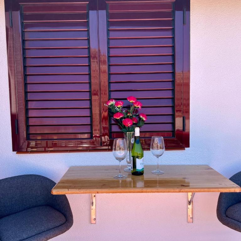 Villa Puerto Rico in front of the shopping center with private heated saltwater pool with jacuzzi function & arcade games OR St andard Villa Puerto Rico in front of the shopping center with private heated saltwater large jacuzzi No Pool& arcade games - Villa - 23