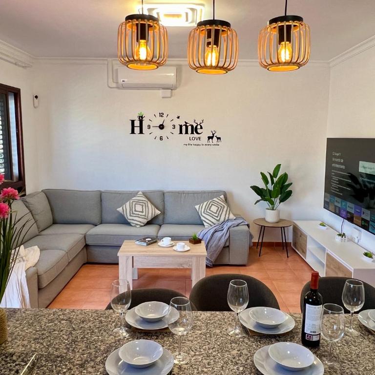 Villa Puerto Rico in front of the shopping center with private heated saltwater pool with jacuzzi function & arcade games OR St andard Villa Puerto Rico in front of the shopping center with private heated saltwater large jacuzzi No Pool& arcade games - Villa - 21