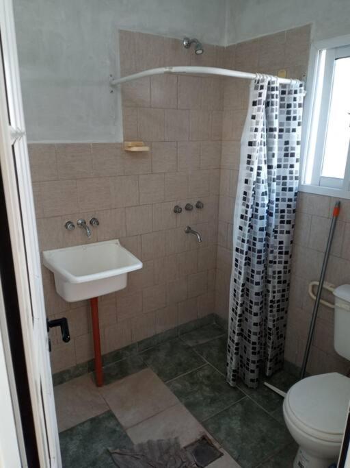 comodidad y seguridad - Casa de 2 dormitorios - 8