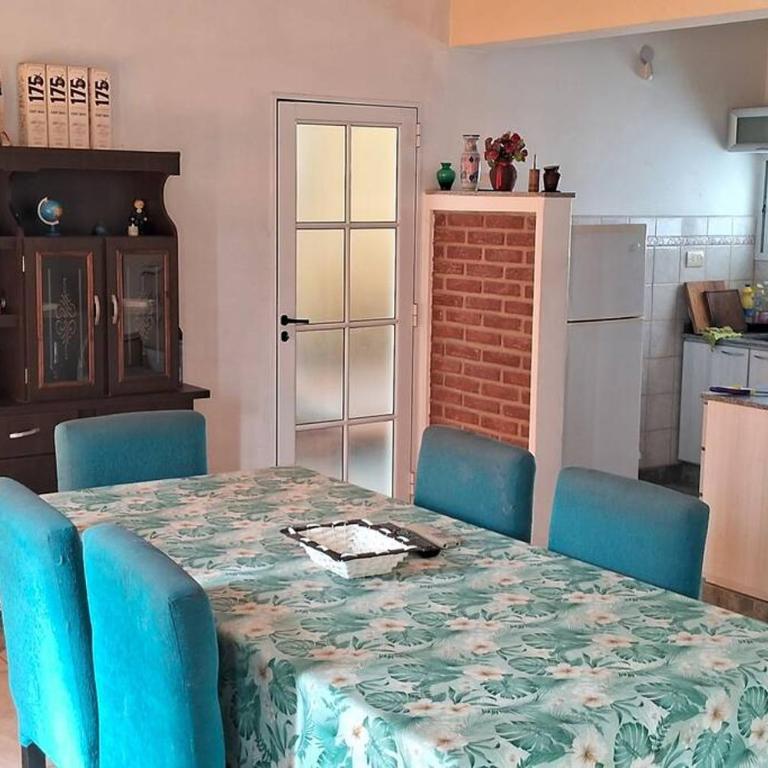 comodidad y seguridad - Casa de 2 dormitorios - 22