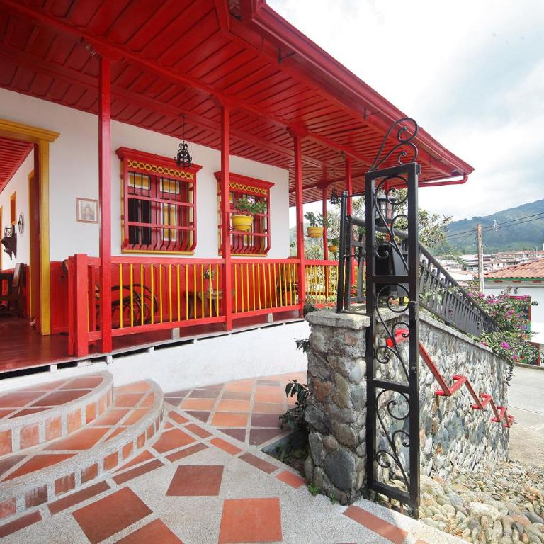 Coronel's Peak Coffee House - Villa - 50