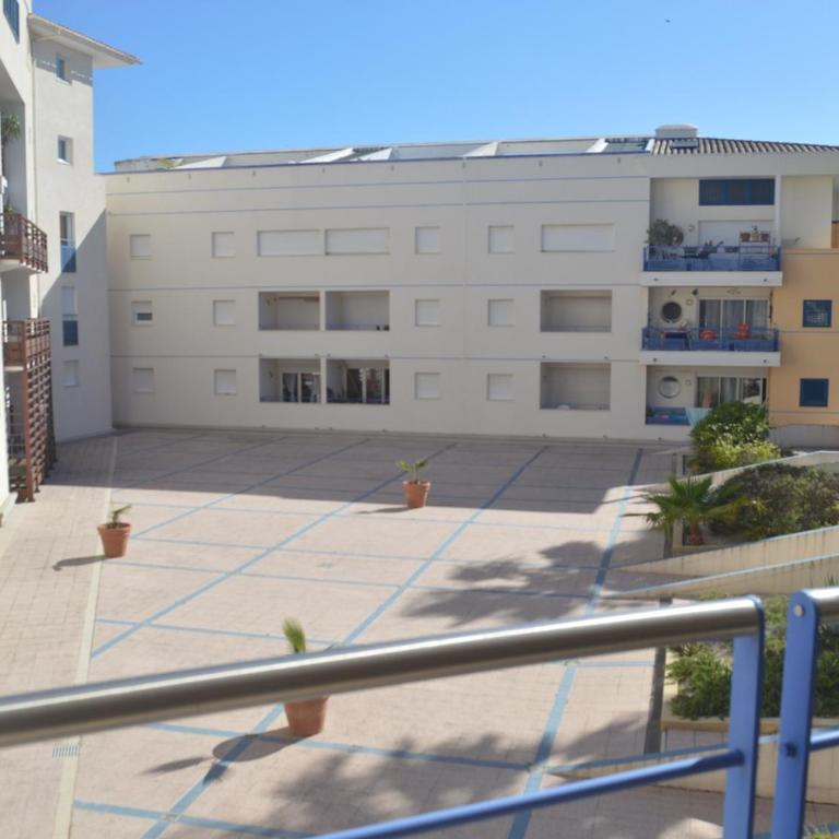 Appartement Climatisé avec Loggia et Parking Proche Port - Fréjus - FR-1-226A-181 - Apartment - 11