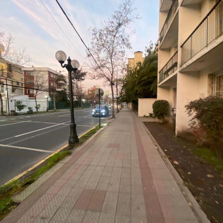 CASA ROMÁN Habitación 3 personas en Providencia - Habitación Doble con vistas al parque - 90