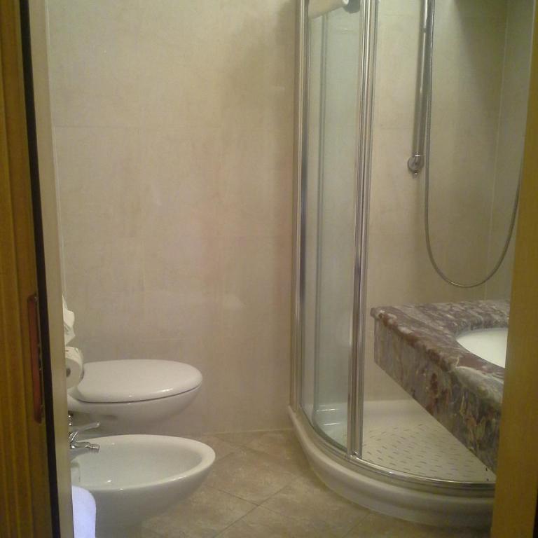 Hotel Bigallo - Camera Doppia con Letti Singoli - 3