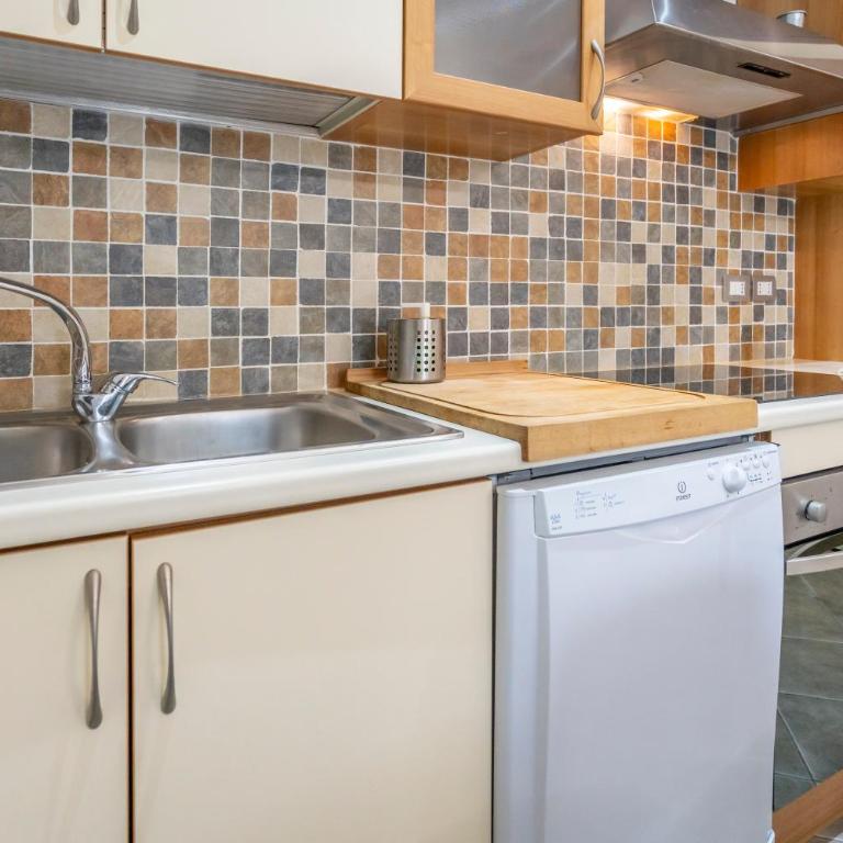 Residence Rimini Relax - Deluxe Apartment with Garden - 22