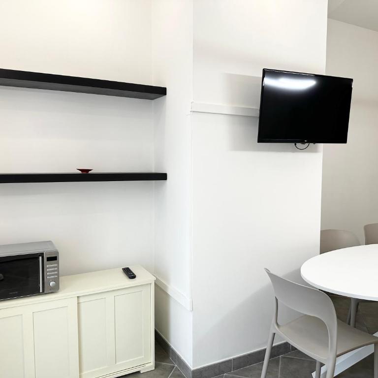 Residence Rimini Relax - Deluxe Apartment with Garden - 6