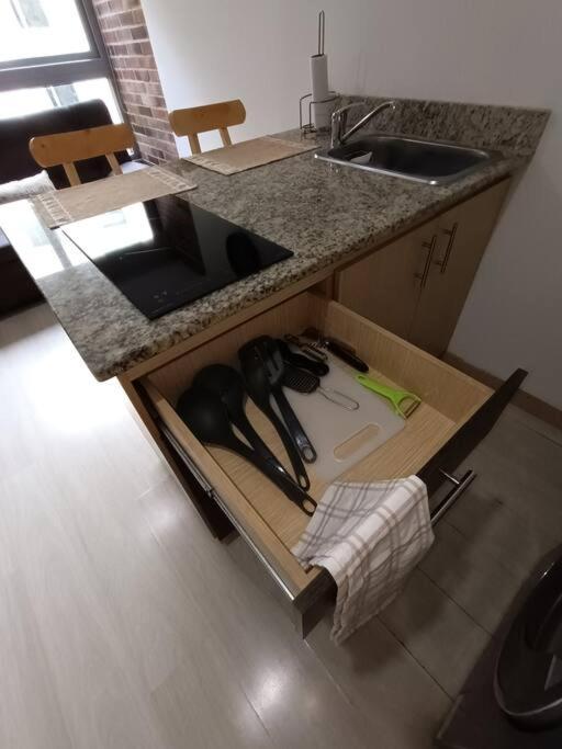Cómodo apartamento en Laureles, cerca al Estadio - Apartamento de 1 dormitorio - 13
