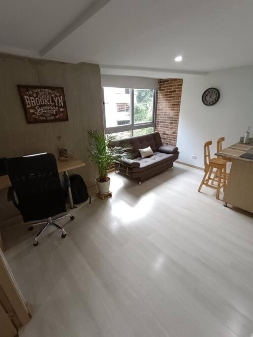 Cómodo apartamento en Laureles, cerca al Estadio - Apartamento de 1 dormitorio - 20