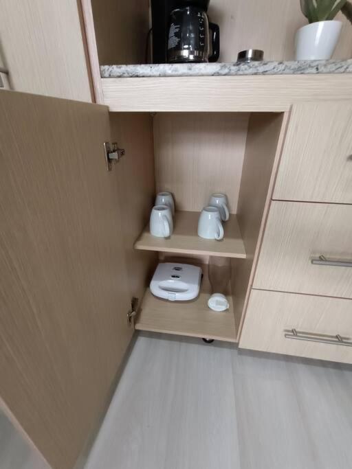 Cómodo apartamento en Laureles, cerca al Estadio - Apartamento de 1 dormitorio - 44