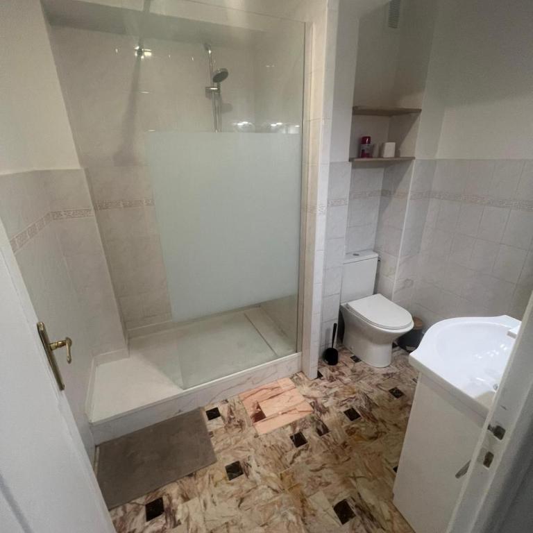Grand appartement proche Promenade - Appartement 3 Chambres - 9