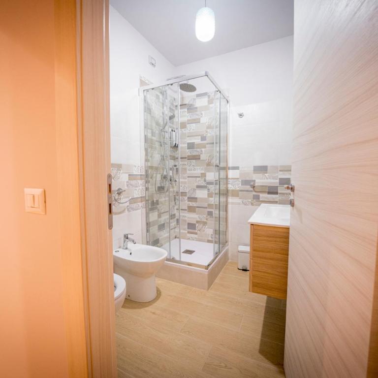 Residenza NETTUNO - Double Room with Private Bathroom - 8