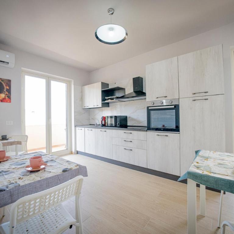 Residenza NETTUNO - Double Room with Private Bathroom - 12