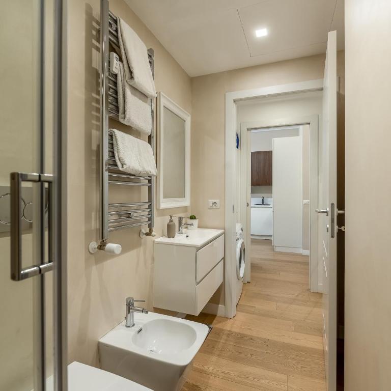 Porta Venezia New Luxury apt - wifi full equiped - Appartamento con 1 Camera da Letto - 12