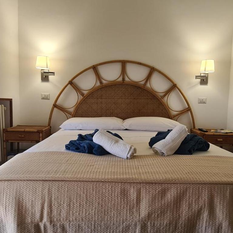 Vacanze Bellavista Tropea Apartment or Suites - King Room with Sea View - 30