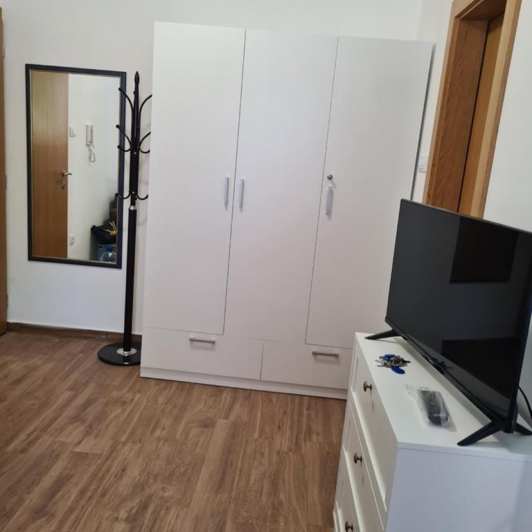 Apartman Neven - One-Bedroom Apartment - 4