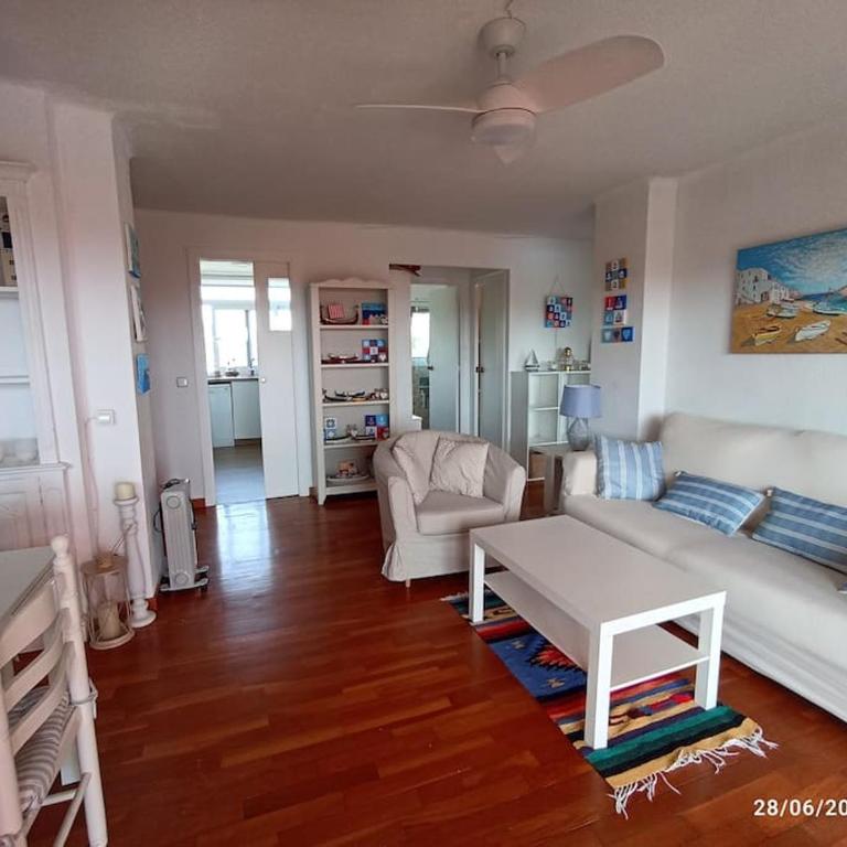 Cálido Aptmo en Calella de Palafrugell Costa Brava - Apartamento de 2 dormitorios con balcón - 11