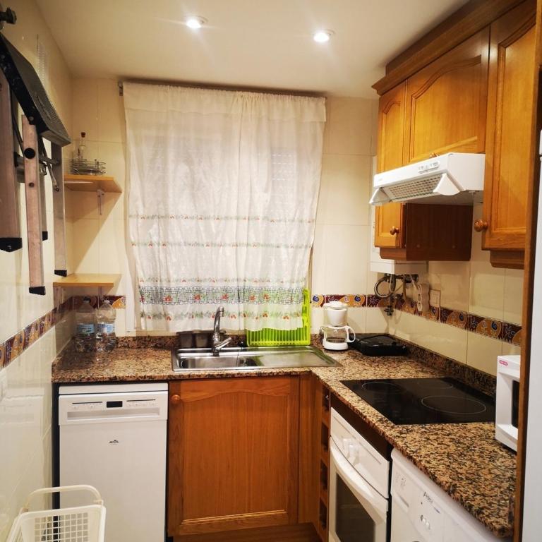 Apartamento en Marina Trébol III, centro de Mágic World - Apartamento de 2 dormitorios - 2
