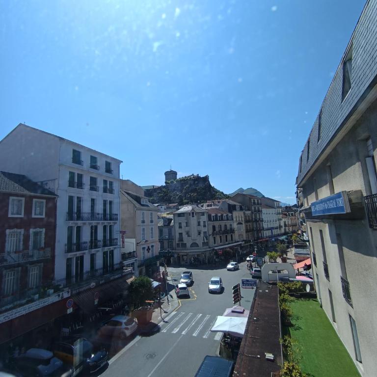 TheSecret 8 couchages, Sanctuaires et gare 5mn Climatisé , salle de sport terasse - Appartement 2 Chambres - 16