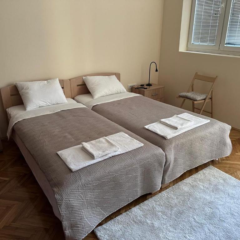 petrov apartman - One-Bedroom Apartment - 11