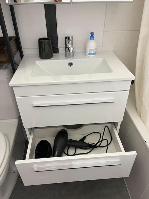 85m2 au centre-ville à 2 pas du Jet d'eau - Appartement 2 Chambres - 22