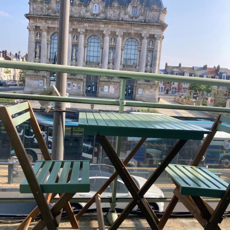 Le Gambetta Théâtre de Calais - Appartement 3 Chambres avec Balcon - 1