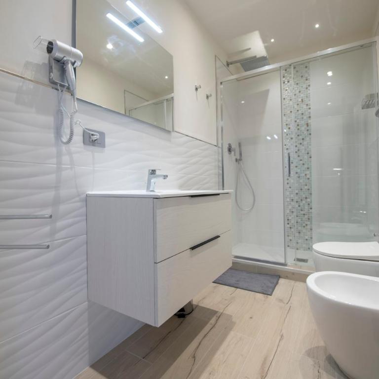 243b - Appartamento Mignon - Sara Home Chiavari, 200metri dal mare e spiaggia - Appartamento con 1 Camera da Letto - 4