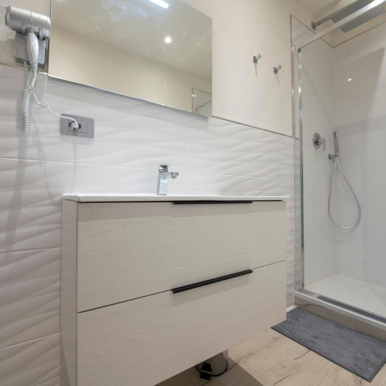 243b - Appartamento Mignon - Sara Home Chiavari, 200metri dal mare e spiaggia - Appartamento con 1 Camera da Letto - 19