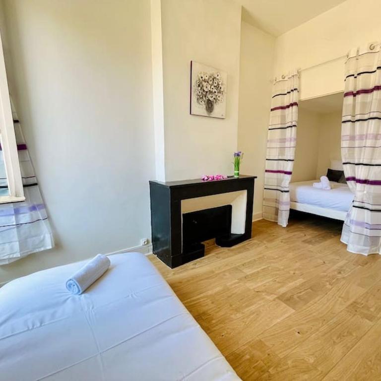 République 3, Gare, Centre-ville - Two-Bedroom Apartment - 10