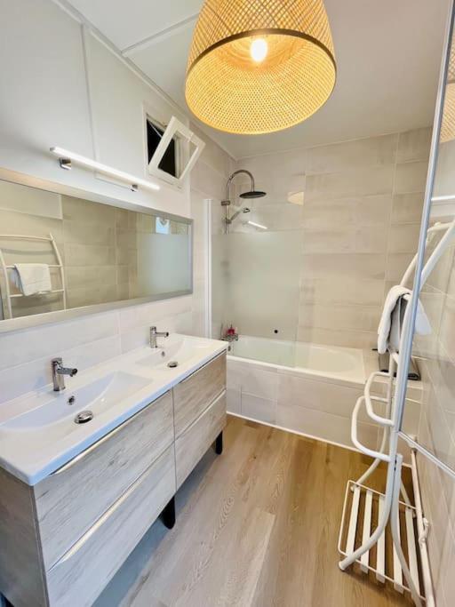 République 3, Gare, Centre-ville - Two-Bedroom Apartment - 13