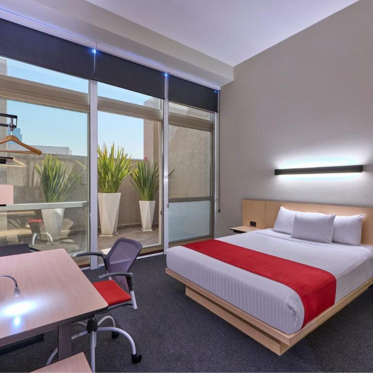 City Express Plus by Marriott Ciudad de México Patio Universidad - Habitación con cama grande - 5