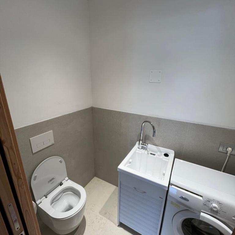 Casa Miramonti 1 - Three-Bedroom Apartment with Mountain View - 11