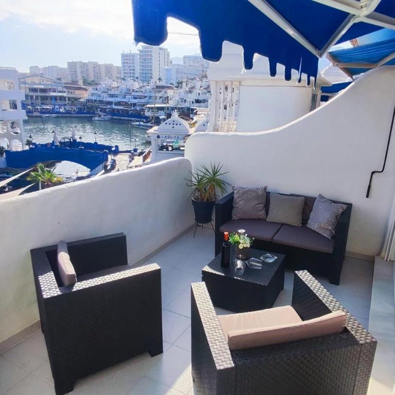 Apartment in Puerto Marina with beautiful views of the Sea and the Boats - One-Bedroom Apartment - 11