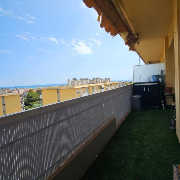 Studio spacieux lumineux proche plage avec parking privé - Appartement 1 Chambre - 9