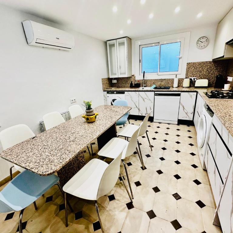 Newly renovated apartment, 6 mins to the beach - Apartamento - 16