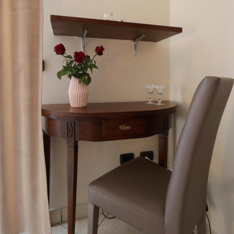 Villa Aurelia Pompei - Camera Matrimoniale con Bagno Privato - 14