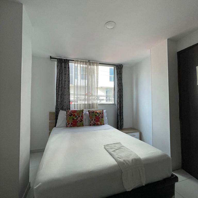 Hotel Guadalupe Plaza - Habitación Individual Deluxe - 3