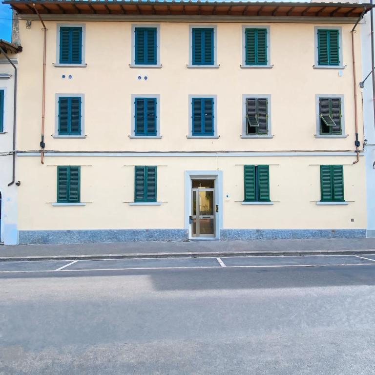 Florence Apartment 10 min dal centro-50 mt tram - Appartamento con 2 Camere da Letto - 15