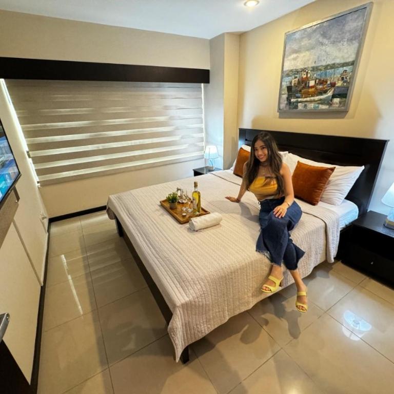 Torre Sol ll Trade Center 411Mall del Sol Ecusuites Gye - One-Bedroom Apartment - 3