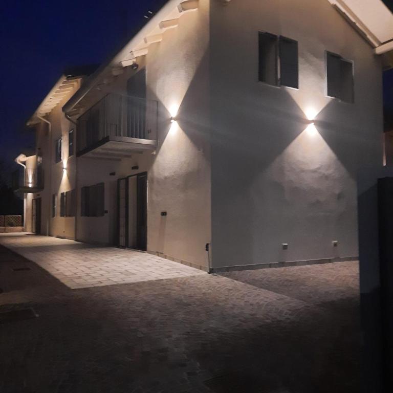 Piccola Corte - Appartamento con 3 Camere da Letto - 33