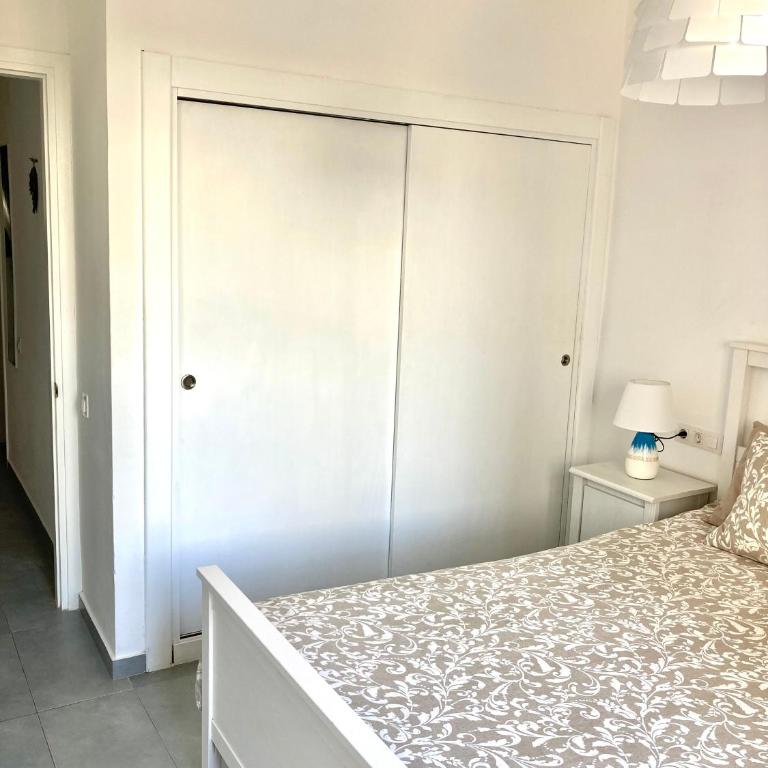 Ground floor apartment with pool, next to the beach - Two-Bedroom Apartment - 6