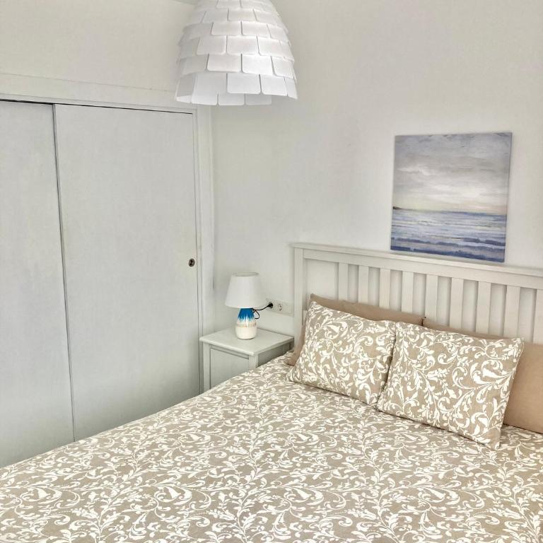 Ground floor apartment with pool, next to the beach - Two-Bedroom Apartment - 13