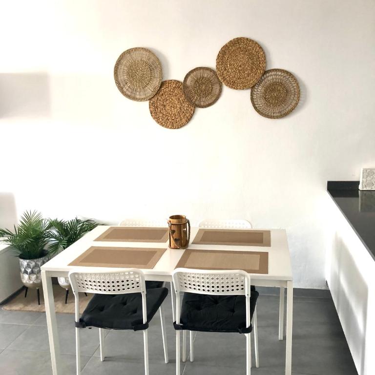 Ground floor apartment with pool, next to the beach - Two-Bedroom Apartment - 14