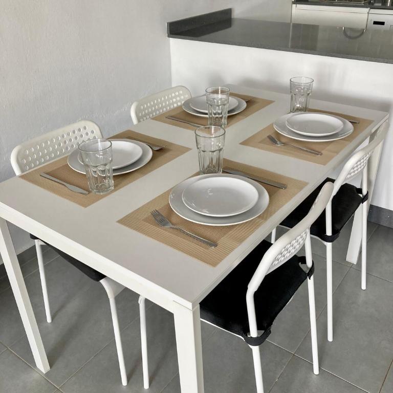 Ground floor apartment with pool, next to the beach - Two-Bedroom Apartment - 17