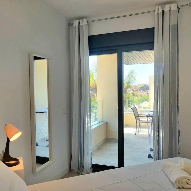 1º Línea de playa con piscina panorámica & parking - Apartamento de 2 dormitorios - 18