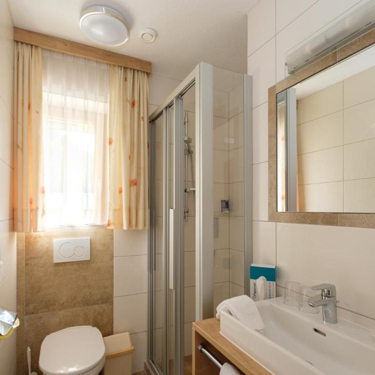 Hotel Garni DIAS - Doppelzimmer - 2