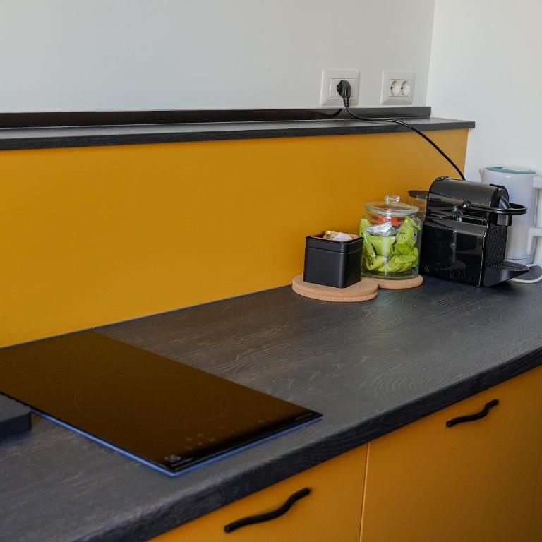 FEEL - Mille Suites - Camera Tripla con Bagno in Comune - 8